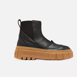 Sorel Caribou X Chelsea Boot